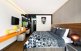 โรงแรมเดอะ ลอฟต์ ซีไซด์ ศรีราชา (SHA Extra Plus)